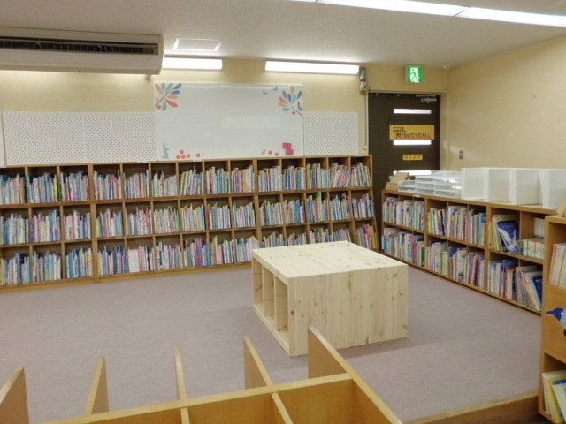 北図書館子ども向けスペース改装後2