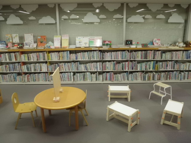 東淀川図書館子ども向けスペース改装後1