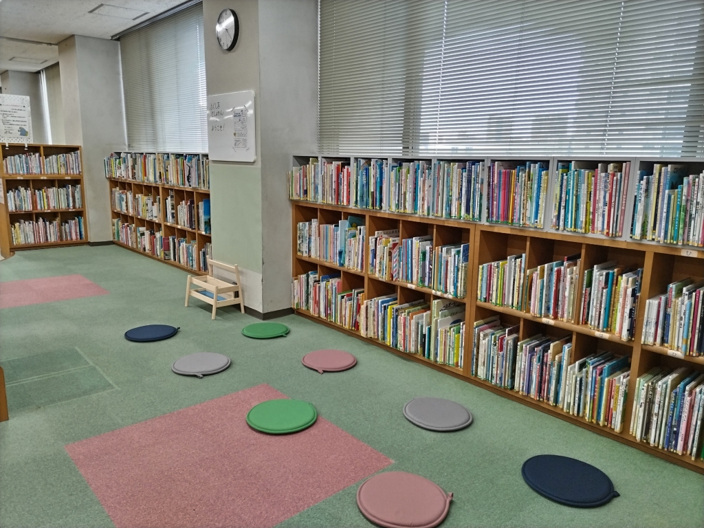 福島図書館子ども向けスペース改装後2