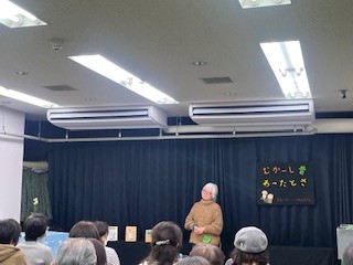 おとなのためのおはなし会当日の様子