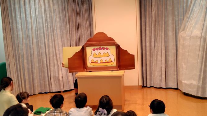 大型紙しばいの写真