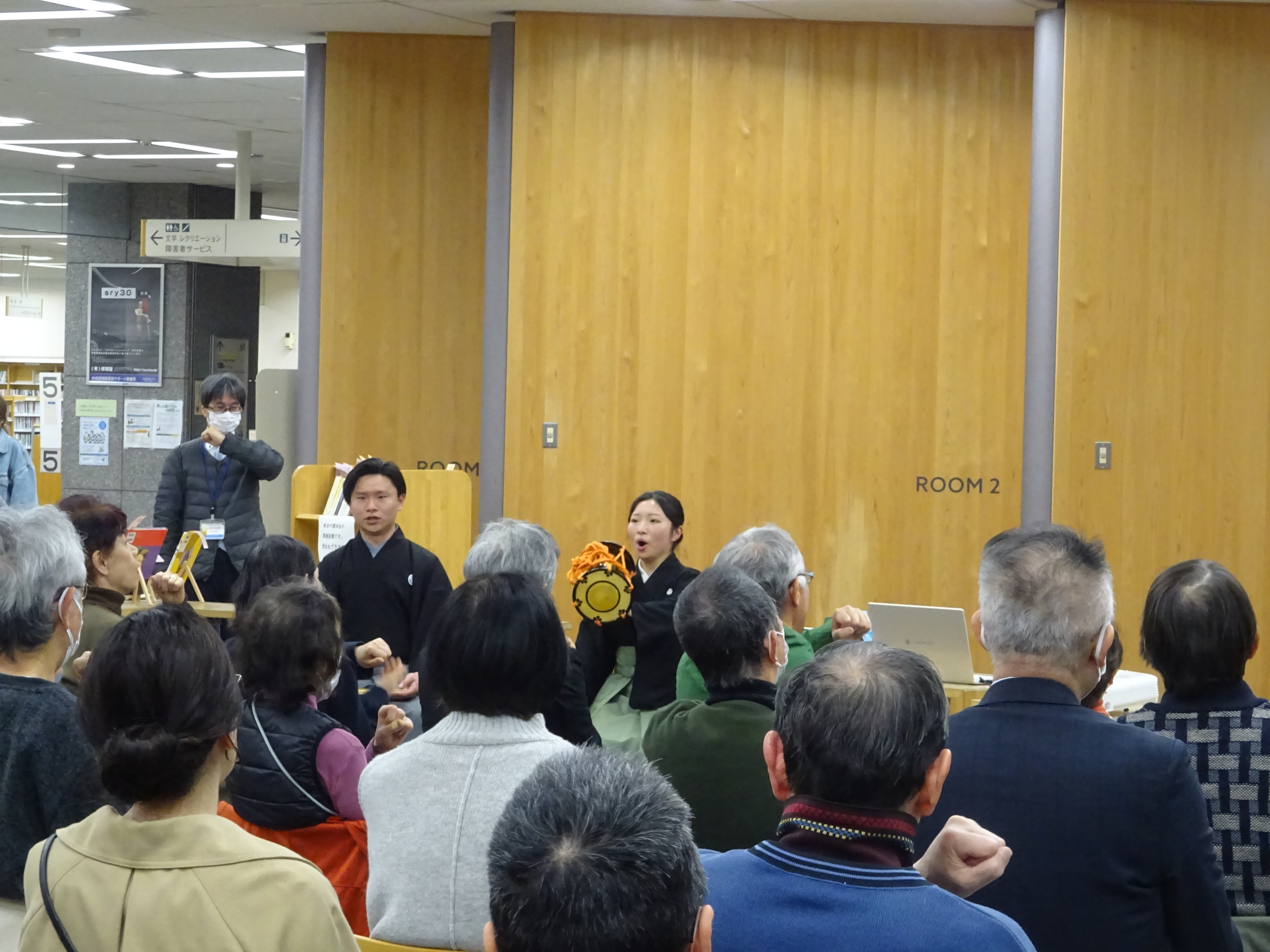 教えて先輩ー若手能楽師に聞く！古典芸能の魅力ーのイベントの様子