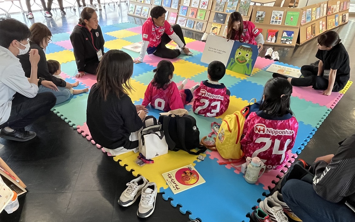 読み聞かせの様子