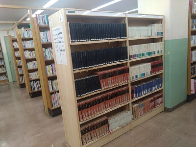 森林_書架写真１