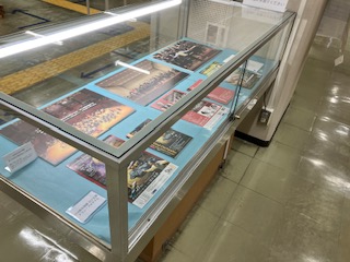 Osaka Shion Wind Orchestra2025年度図書館巡回展示の写真2