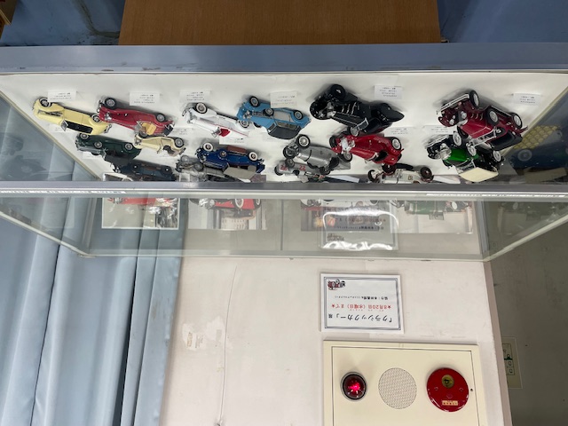 クラシックカー展示写真