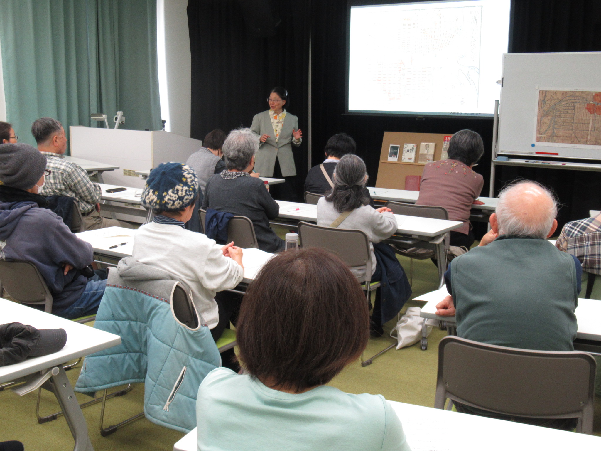 郷土史講座大塩平八郎の乱全体写真