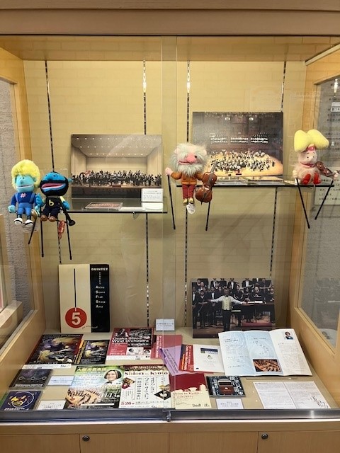 Shion巡回展示2