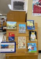 小学校のおはなし会でこんなのやりました!展示の様子