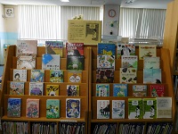 こどものほんだな展の写真