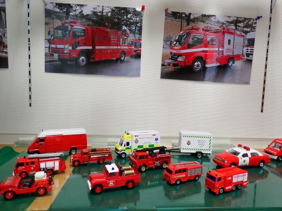あつまれ！世界の消防車！ケース展示写真