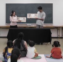読み聞かせの様子