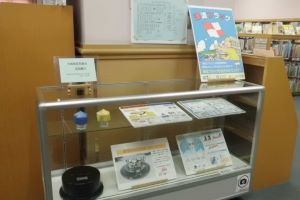 大阪管区気象台巡回展 震度計とパネル