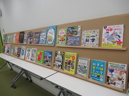 キラキラ液晶オパール展示写真