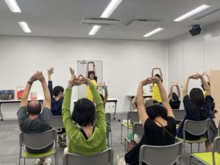大阪市立港図書館どようびのおはなし会写真