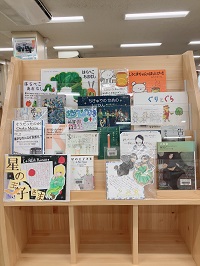 港南造形高校POP展写真1
