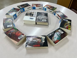 大阪市の鈍器本選手権（イメージ写真）