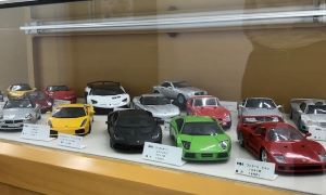 「世界のミニチュア・スポーツカー」展
