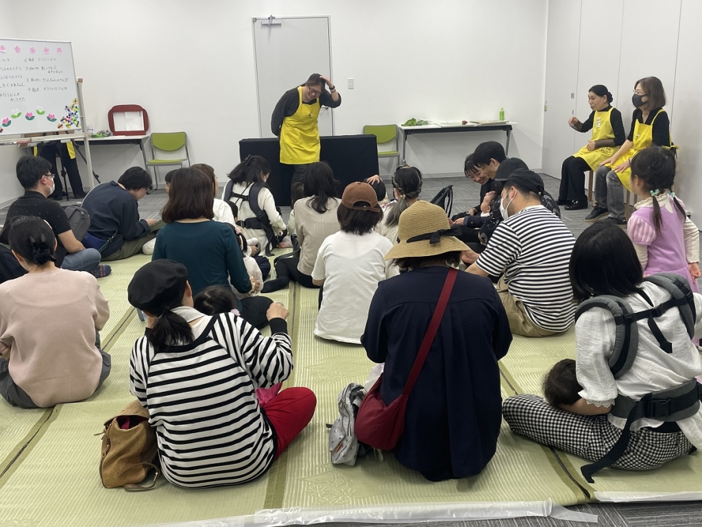 大阪市立港図書館「絵本の会みなとおたのしみ会特別版」会場写真