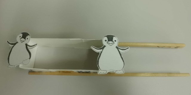 工作教室見本「スイングペンギン」