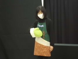 エプロンシアター「てぶくろ」