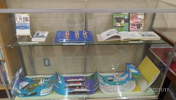 柳原良平展２