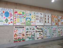 壁面の展示の様子