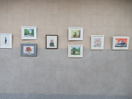 壁面展示の作品　向かって右側