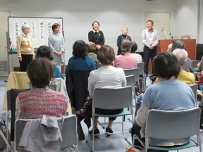 おとなのためのおはなし会写真２