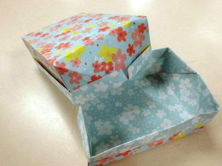 おりがみ教室6月作品「はこ」 おりがみ教室6月作品「はこ」