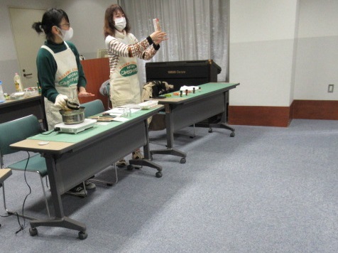 アロマキャンドル工作教室写真１
