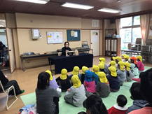写真（おはなしボランティア　アナンシ）.png