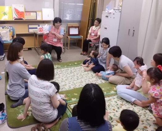 写真（絵本の会大正）.jpg