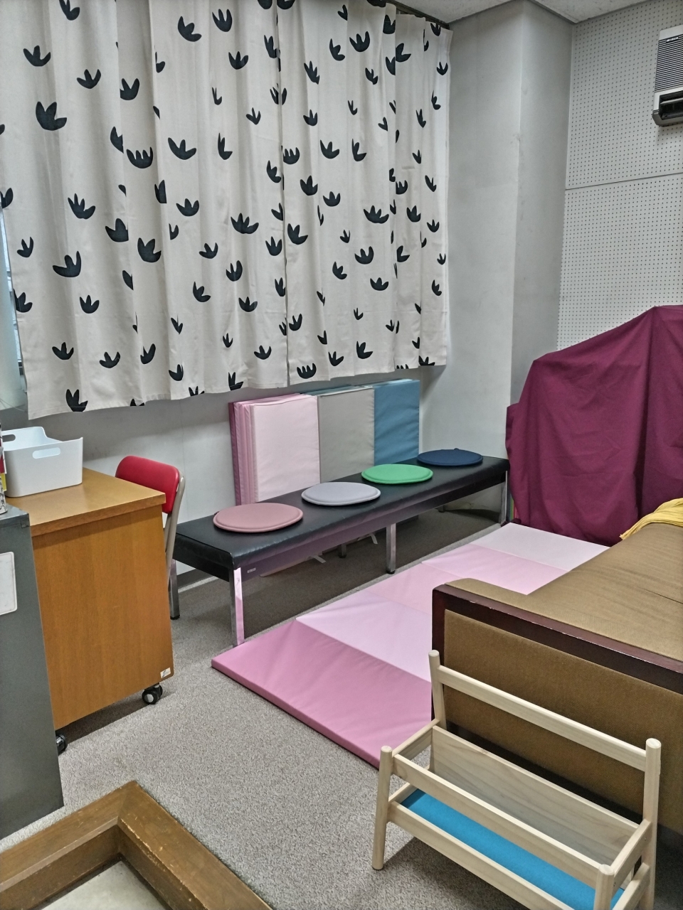 福島図書館子ども向けスペース改装後1