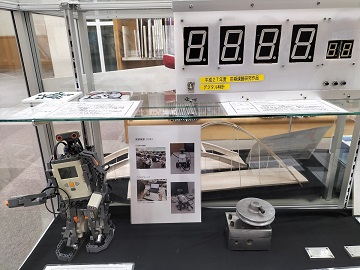 都島工業高校作品展写真