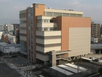 新東成図書館