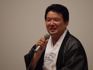 小出英詞さん