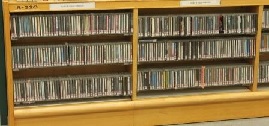 外国AV（CD)の書架