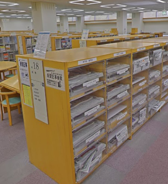新聞コーナー書架